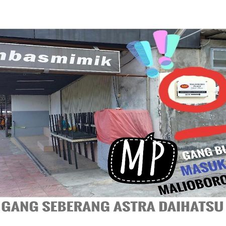 Malioboro Place Jogjakarta Buitenkant foto